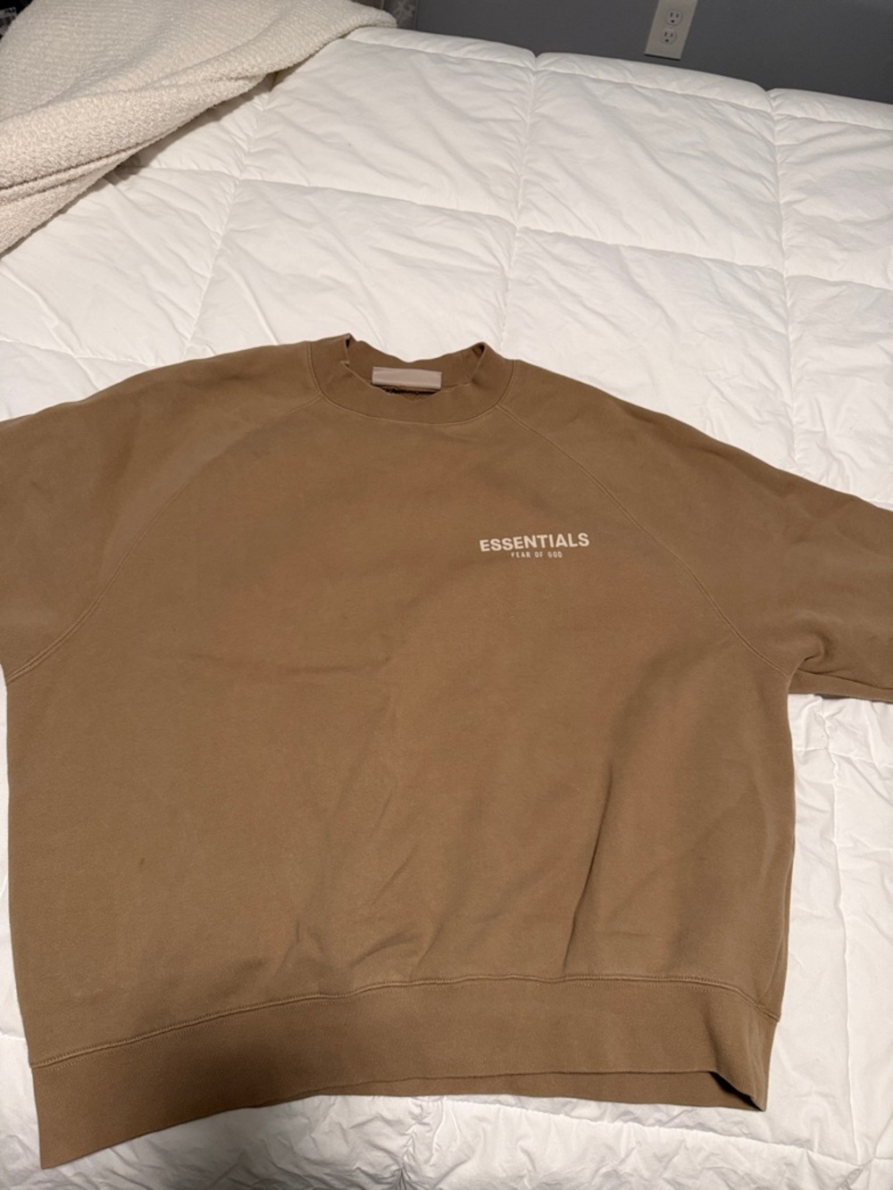 ESSENTIALS Men’s Chest-Logo Crewneck in Brown